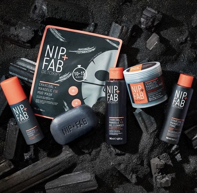 Nip + Fab Charcoal Mandelic Fix Pads