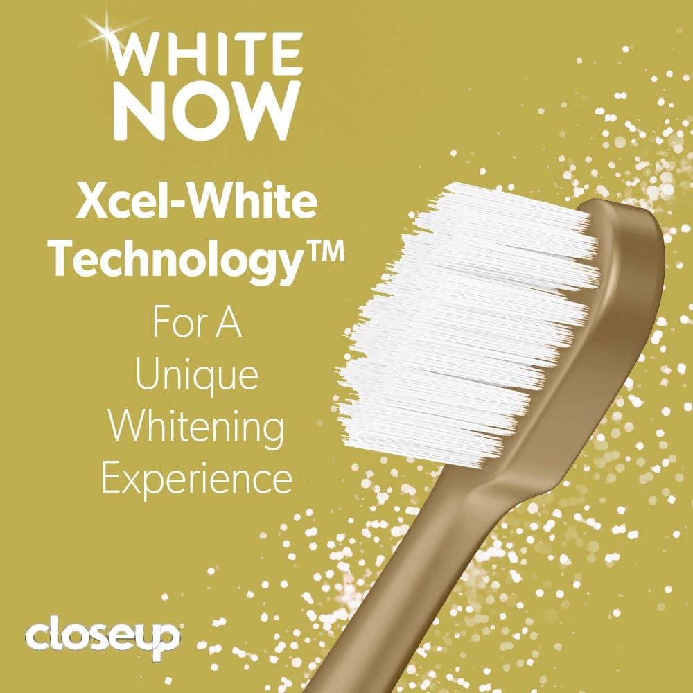 Close Up Toothbrush Forever White Now Gold 11 gm
