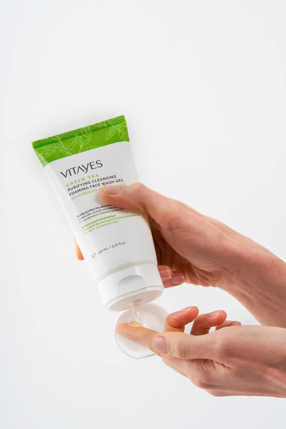 Vitayes Green Tea Cleansing Foaming Face Wash Gel 150ml