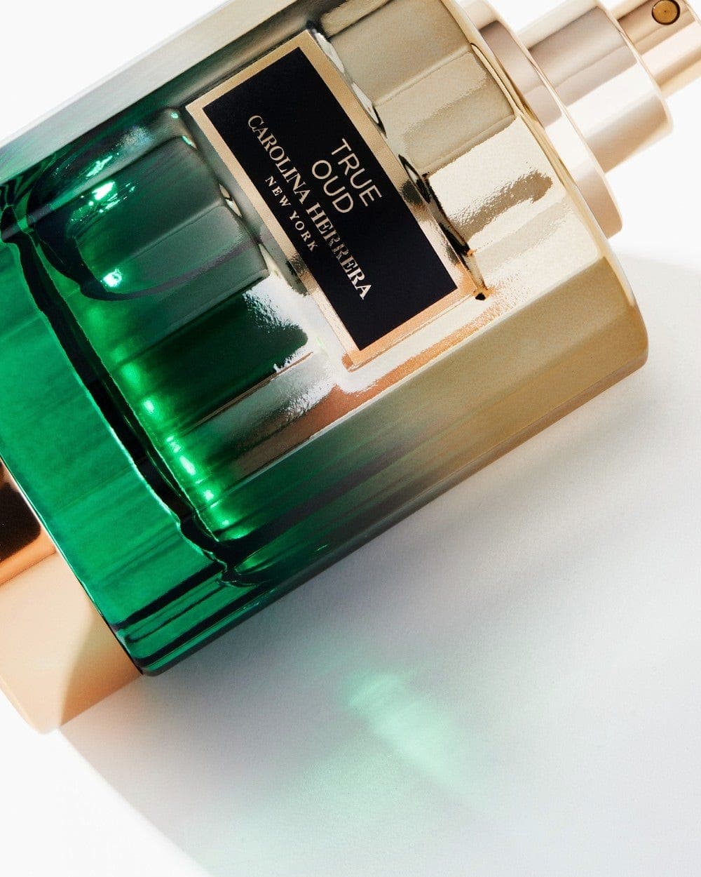 عطر كارولينا هيريرا ترو عود للجنسين - 100 مل