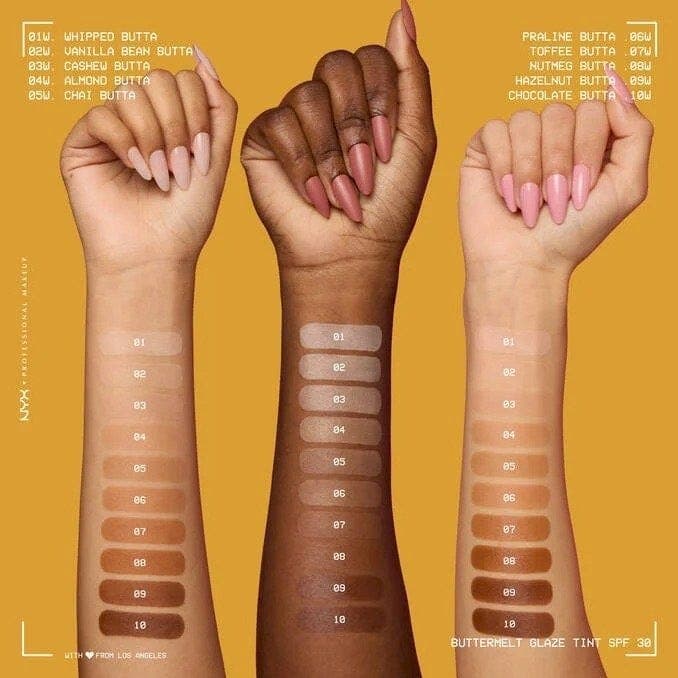 NYX Professional Makeup Buttermelt Glaze Soft Glow Skin Tint + SPF/FPS 30