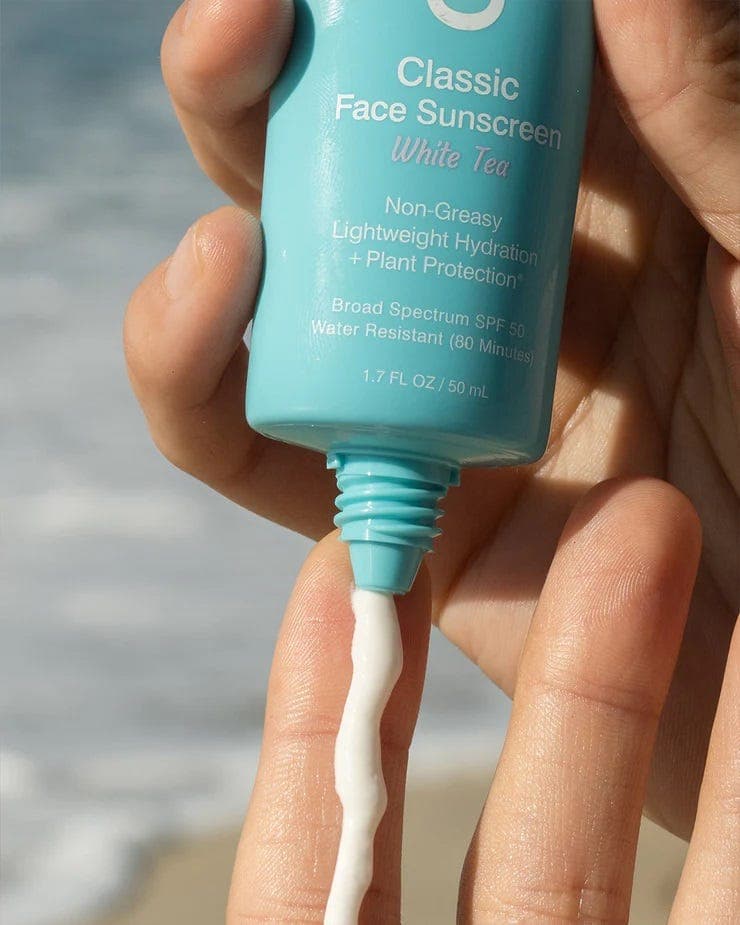 Coola Organic Face Sunscreen SPF 50 Sunblock Lotion White Tea - 50 ml