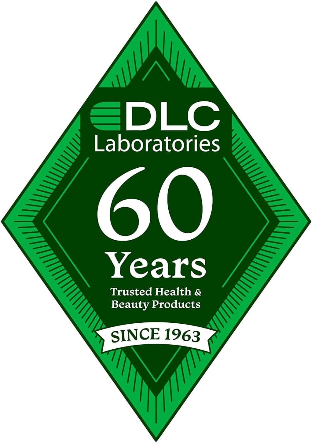 De La Cruz 11 % Camphor Ointment 2.5 Oz.