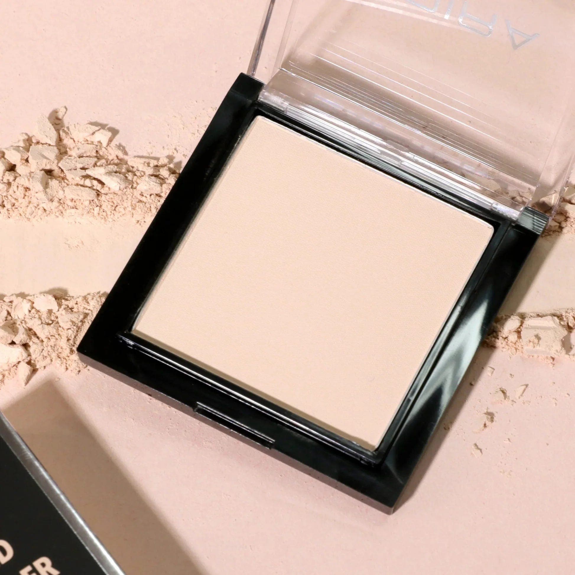 Moira Lfp300- Lavish Pressed Finishing Powder (300, Light)