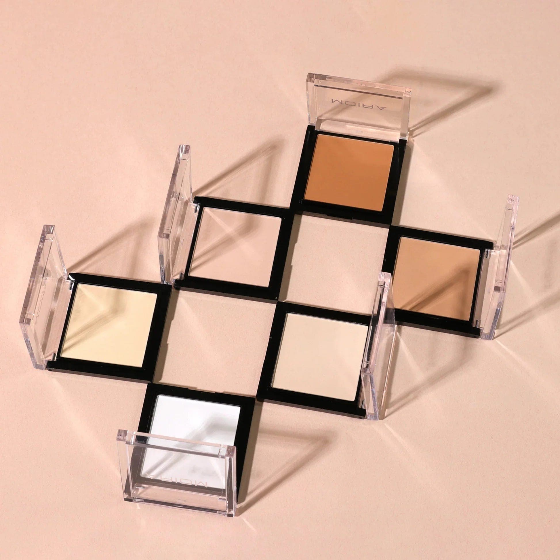 Moira Lfp300- Lavish Pressed Finishing Powder (300, Light)