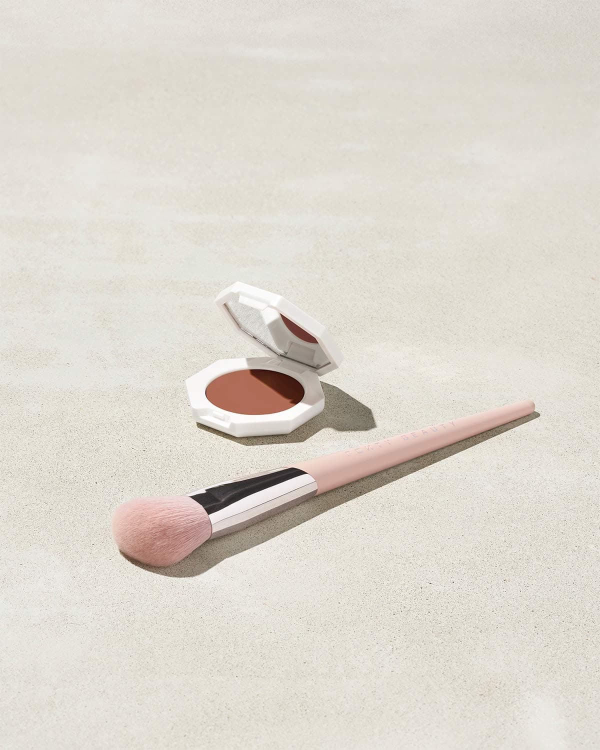 Fenty Beauty Cheeks Out Cream Blush Rose Late - 3 gm