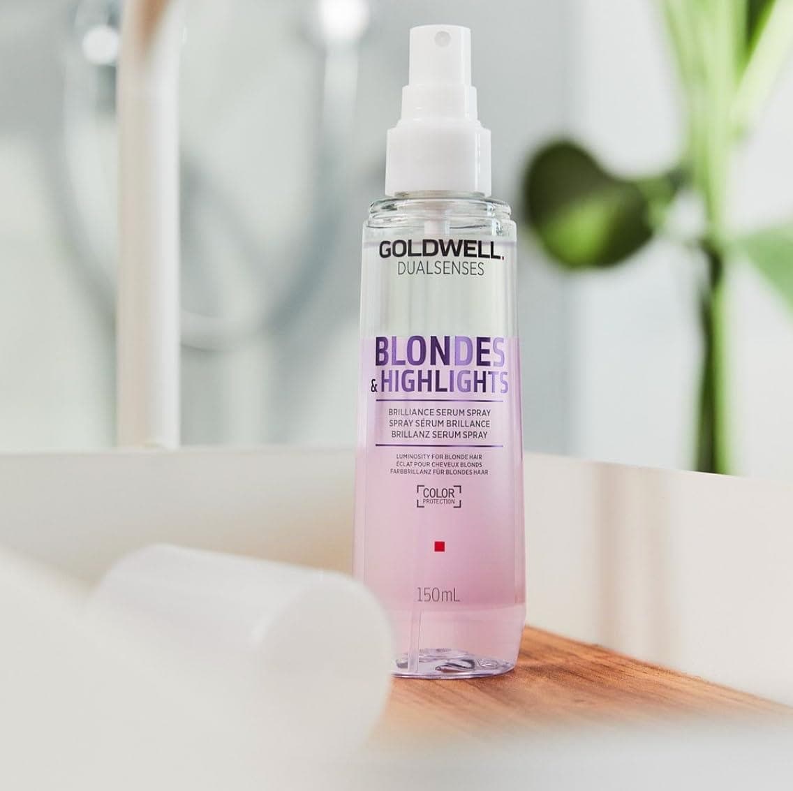 Goldwell Blondes Highlights Brilliance Serum Spray - 5 Oz