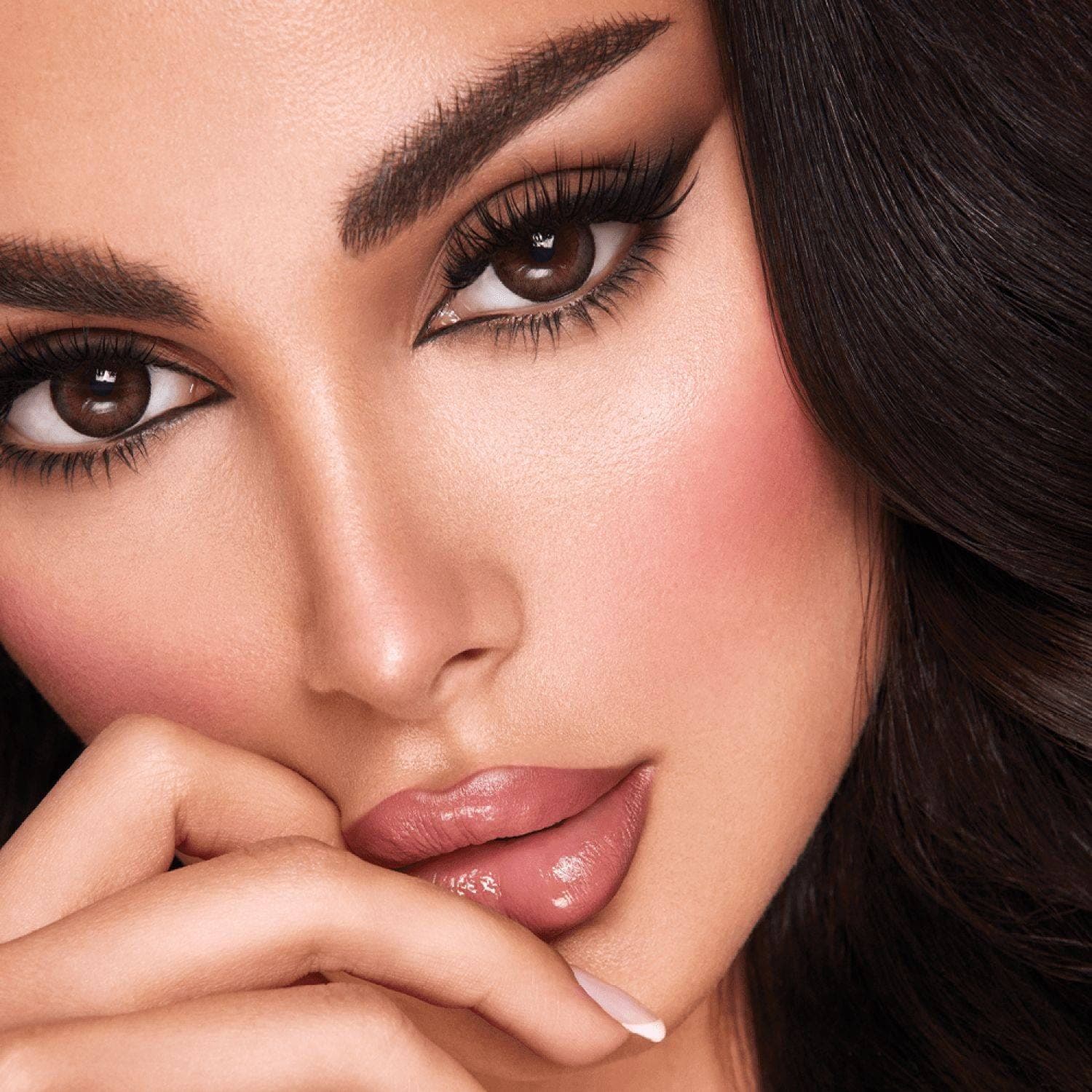 امارا عدسات لاصقة ملونة اليومية -نمر