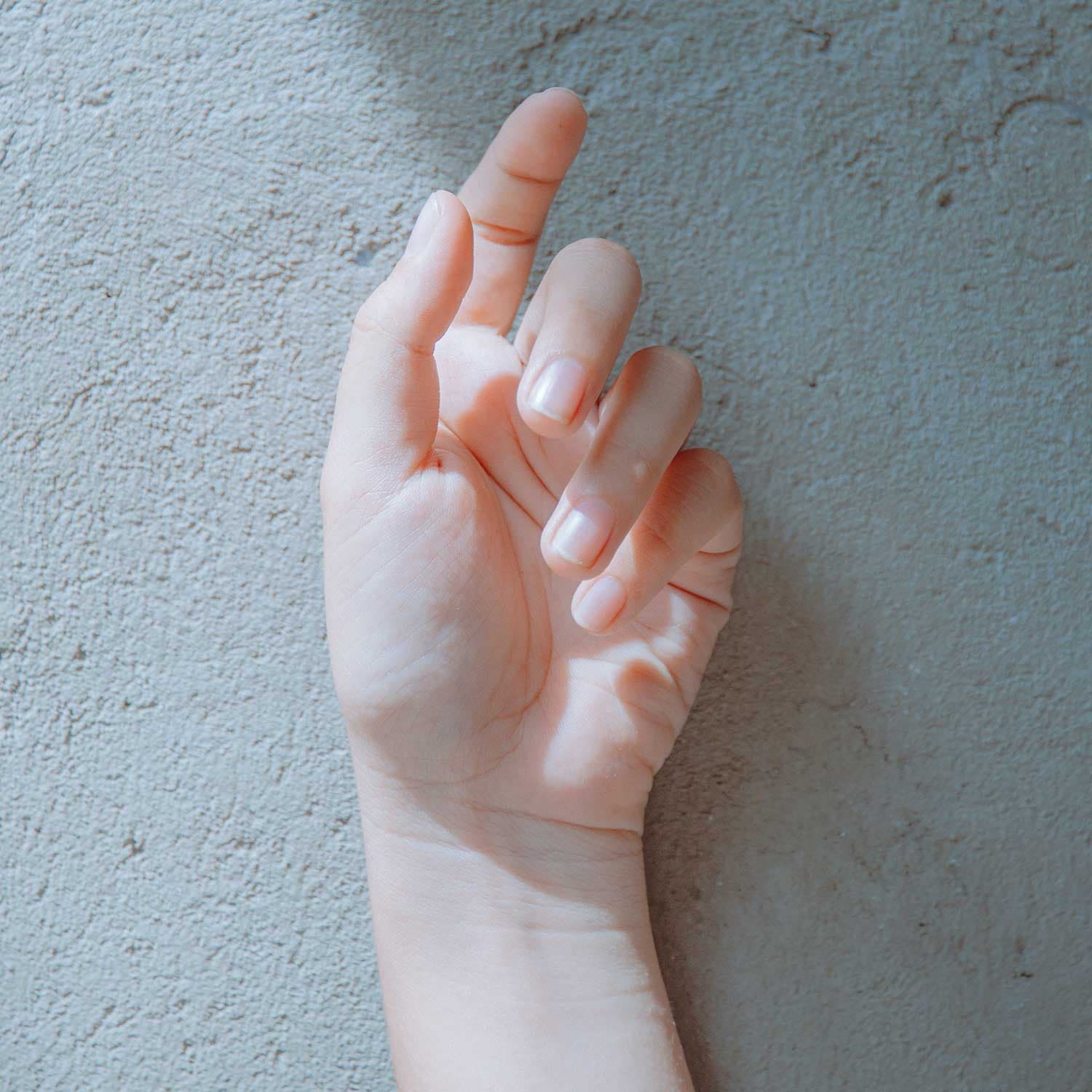 اجسس مزيل طلاء الاظافر بجوهر العنب 60 مل